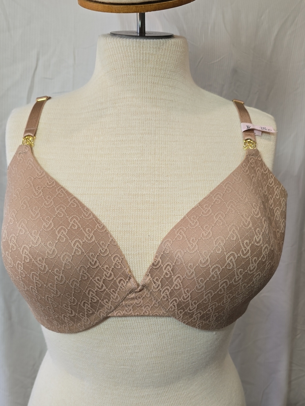 Victoria's Secret Blush Beige Lace-Texture T-Shirt Bra with Gold Hardware